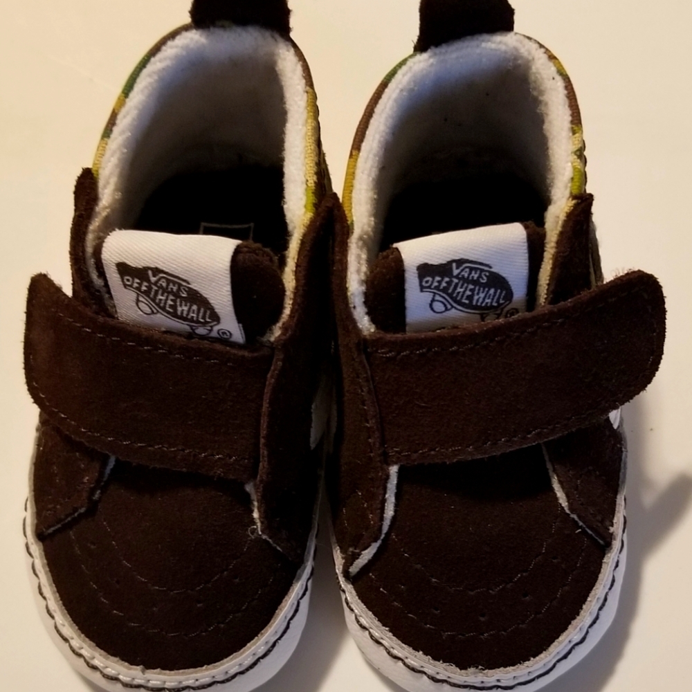 Infant Van's US size 2.0